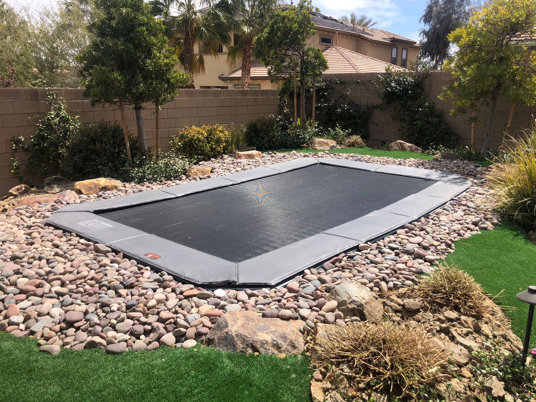 Trampoline Safety in High Winds: Essential Guide